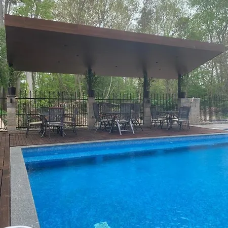 דירה Park And Pool